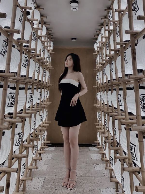 Hot Girl Kim Khánh với body “cực” chuẩn